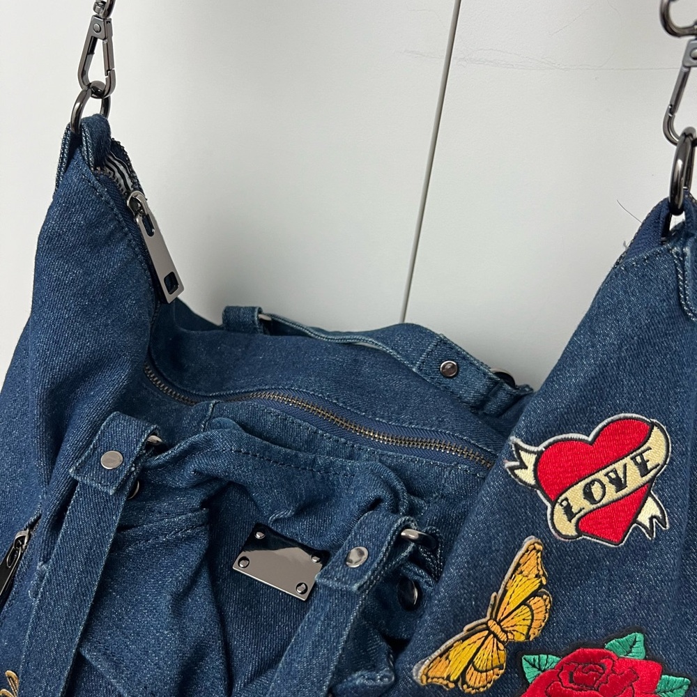 Stylish Denim Shoulder Bag with Embroidered Patches - Picture 7 of 13